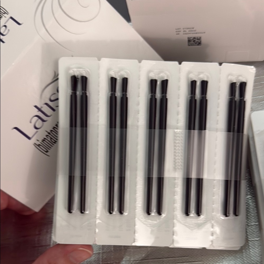 Applicator Brushes sterile disposable applicator brushes only